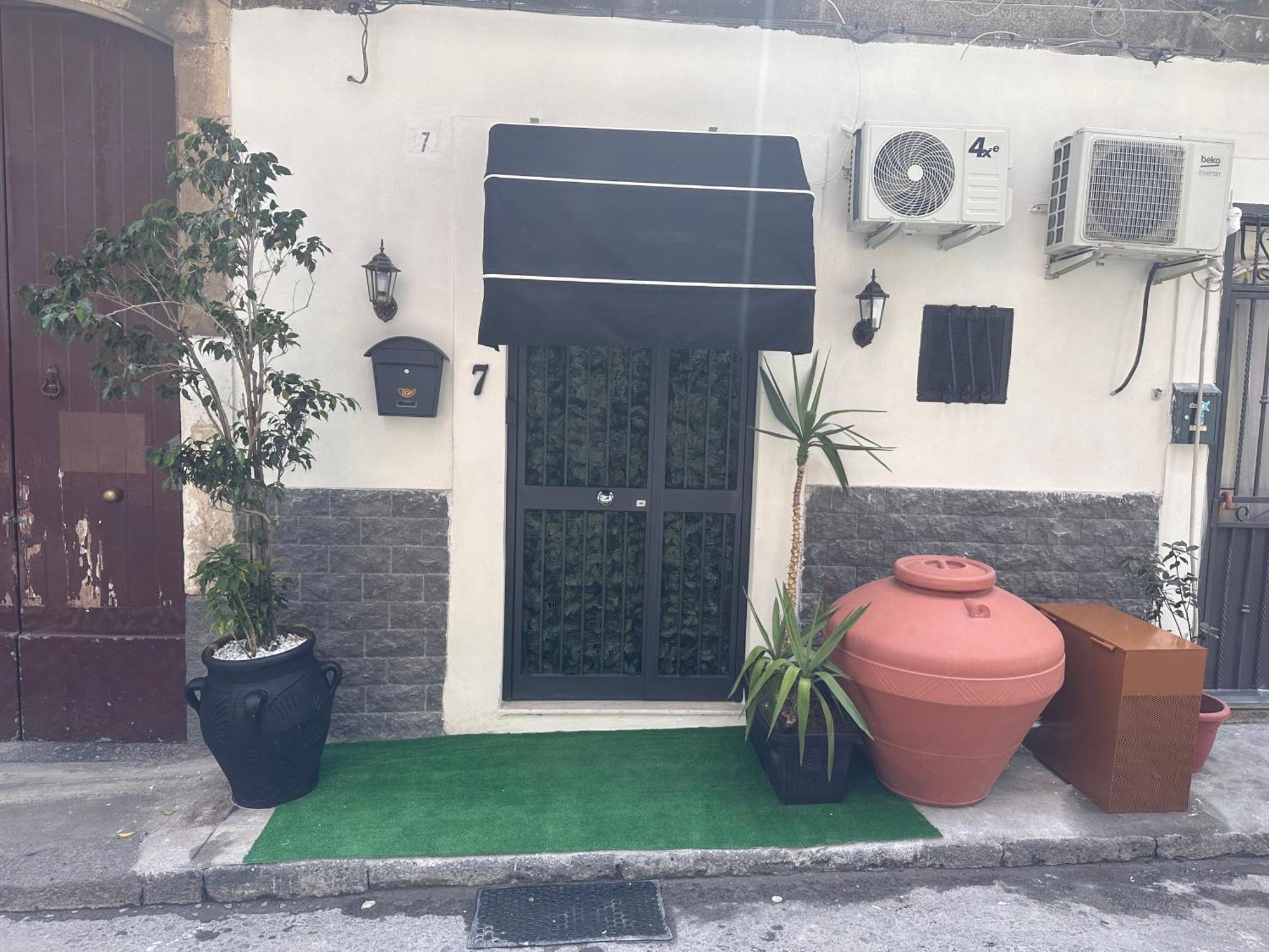 Вилла Sicily House 7 Катания Экстерьер фото