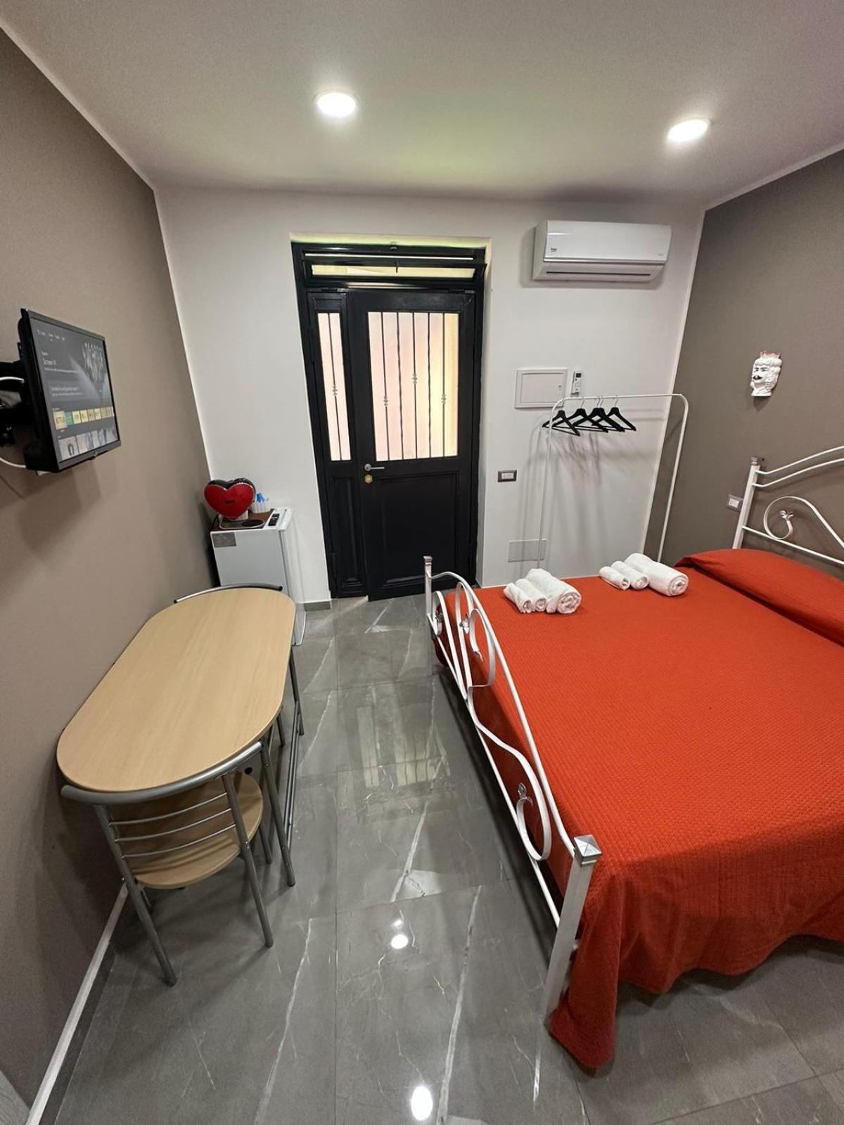 Вилла Sicily House 7 Катания Экстерьер фото